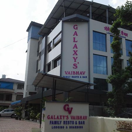 Galaxy Vaibhav Hotel Васаи Екстериор снимка